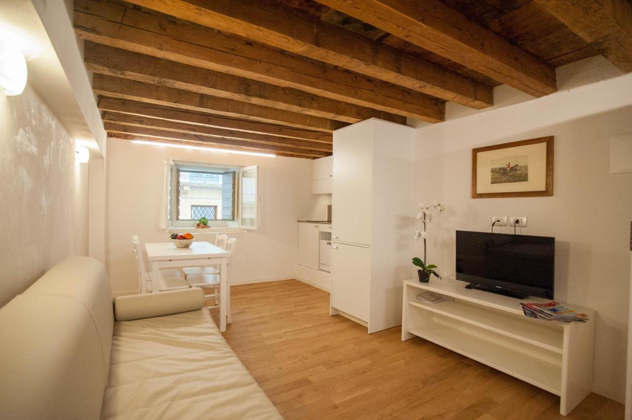 Italianflat - Palazzo Rizzardi Apartamento Verona Exterior foto